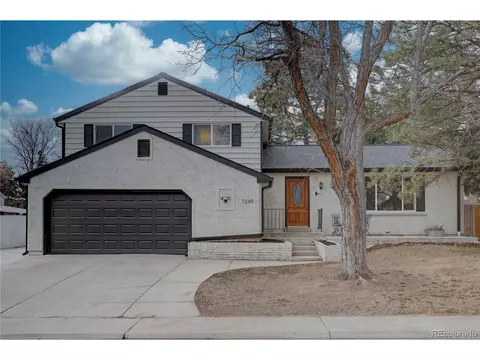 7249 S Iris Ct, Littleton, CO 80128
