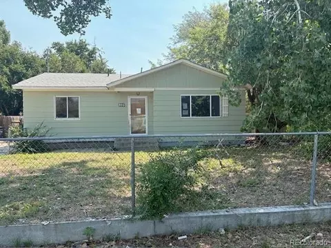 905 Bishop St, Lamar, CO 81052