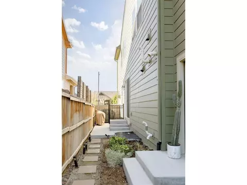 11189 E 25th Dr, Aurora, CO 80010 photo 33