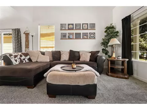 4713 Perth St, Denver, CO 80249 photo 5