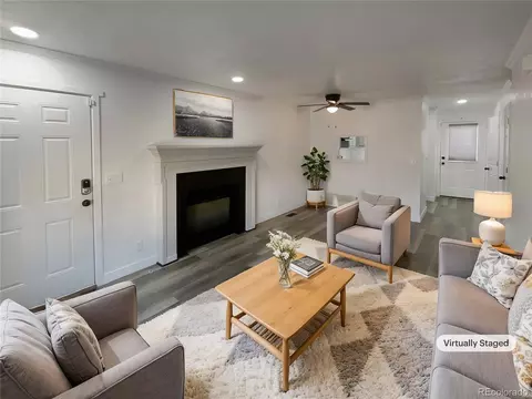 16425 E 17th Pl #A, Aurora, CO 80011 photo 2