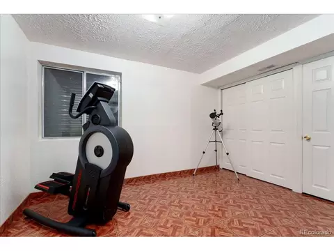 4966 Eureka Ct, Denver, CO 80239 photo 27