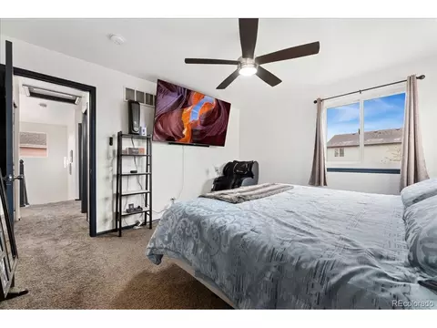 4966 Eureka Ct, Denver, CO 80239 photo 18