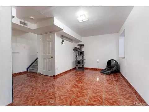 4966 Eureka Ct, Denver, CO 80239 photo 25