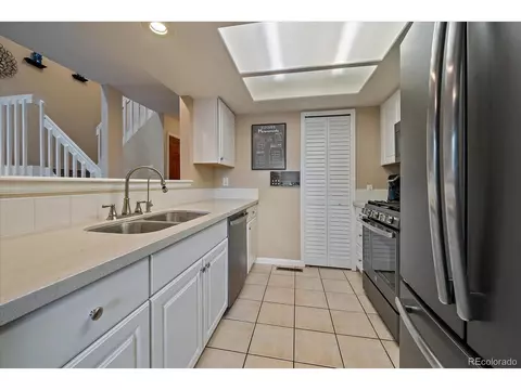 4245 S Granby St #E, Aurora, CO 80014 photo 11