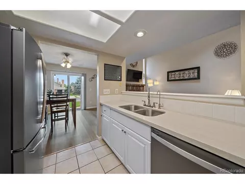 4245 S Granby St #E, Aurora, CO 80014 photo 13