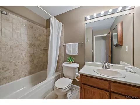 4245 S Granby St #E, Aurora, CO 80014 photo 25