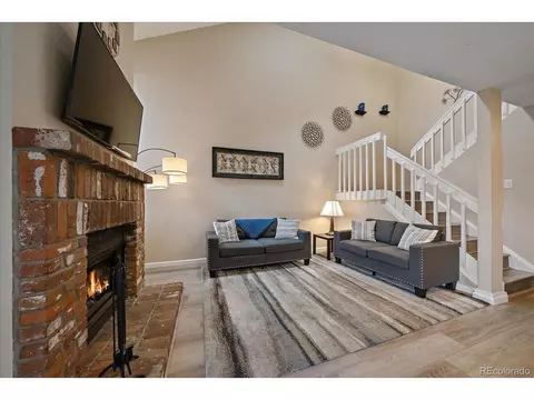 4245 S Granby St #E, Aurora, CO 80014 photo 5