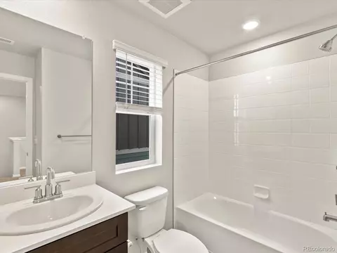255 E 4th St, Berthoud, CO 80513 photo 26