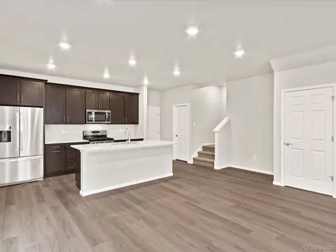 255 E 4th St, Berthoud, CO 80513 photo 7