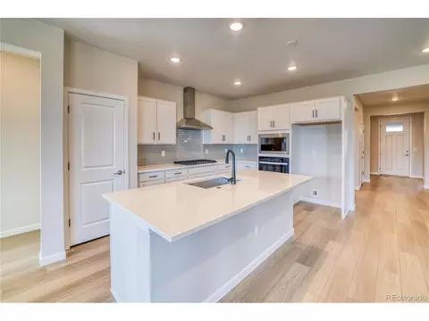 23902 E 40th Ave, Aurora, CO 80019 photo 6