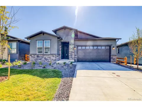 23902 E 40th Ave, Aurora, CO 80019