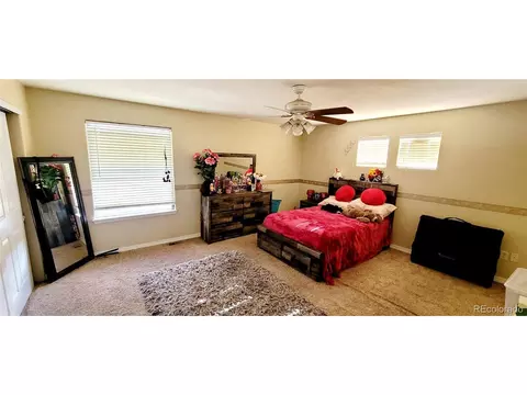 14750 E 50th Pl, Denver, CO 80239 photo 9