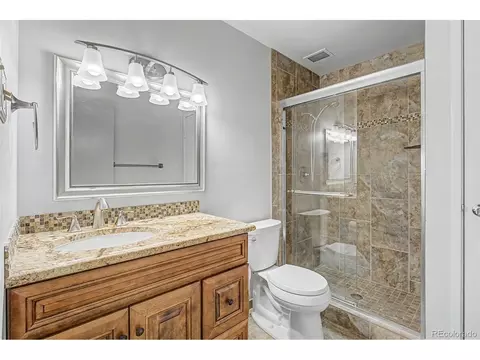 Bath - 13635 E Bates Ave #201-403, Aurora, CO 80014 photo 1 of 2
