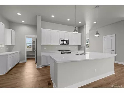 21034 E 63rd Dr, Aurora, CO 80019 photo 8