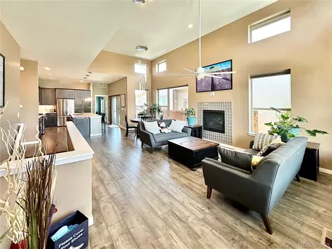 11557 E 25th Ave, Aurora, CO 80010 photo 4