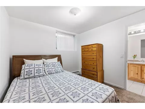 Bedroom - 414 Tenderfoot St, Dillon, CO 80435 photo 2 of 2