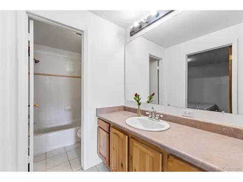 Bath - 414 Tenderfoot St, Dillon, CO 80435 photo 1 of 3