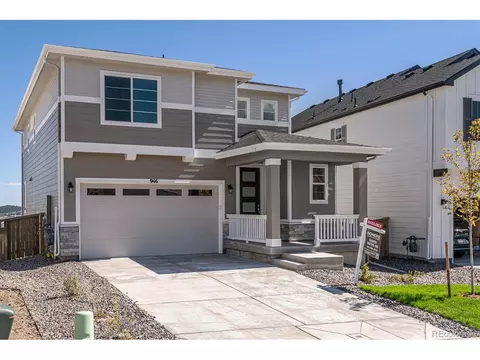 946 Oleander St, Castle Rock, CO 80109