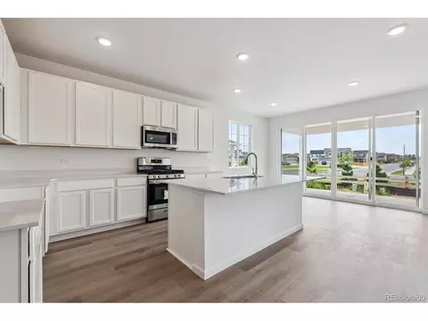 4471 Boone Cir, Brighton, CO 80601 photo 4