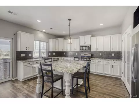 Kitchen - 5079 Ridgewood Dr, Johnstown, CO 80534 photo 2 of 5