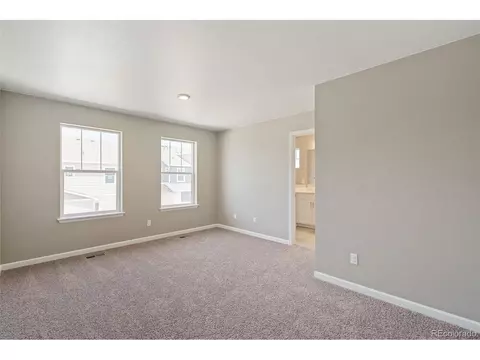 21831 E 7th Ave, Aurora, CO 80018 photo 18