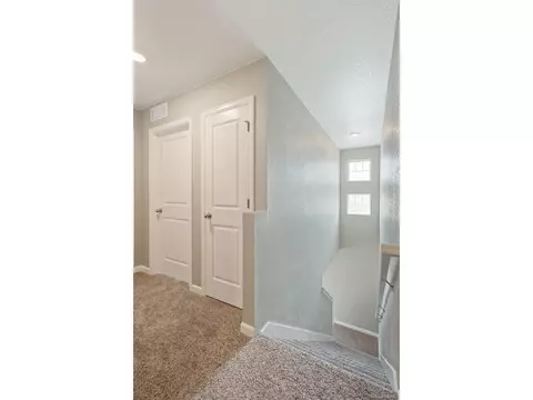 21831 E 7th Ave, Aurora, CO 80018 photo 17