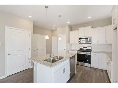 21831 E 7th Ave, Aurora, CO 80018 photo 13