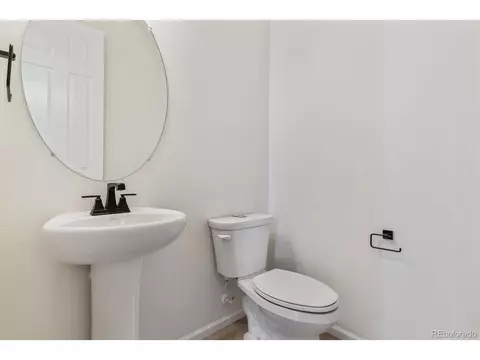 24503 E 36th Ave, Aurora, CO 80019 photo 3