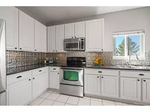 19302 E 58th Pl, Aurora, CO 80019 photo 10