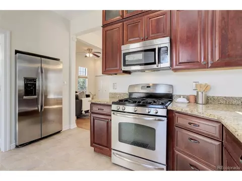 2829 N Franklin St, Denver, CO 80205 photo 13
