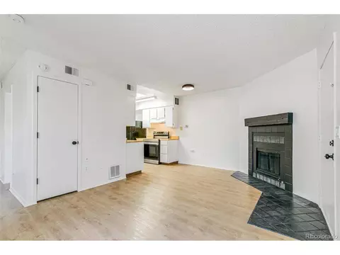 1820 Newland Ct #313, Lakewood, CO 80214