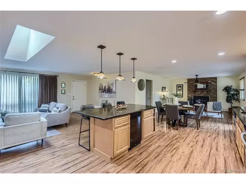 3135 S Olathe Way, Aurora, CO 80013
