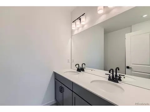 1722 Peak Loop, Broomfield, CO 80023 photo 7