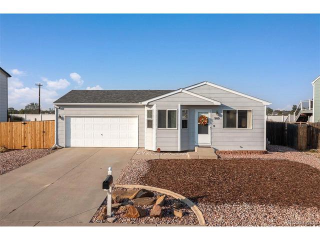 909 E 24th Street Rd, Greeley, CO 80631