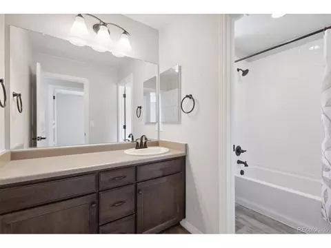 15867 Elk Pl, Denver, CO 80239 photo 17