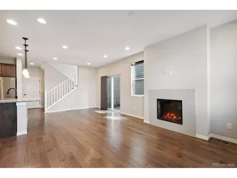 15867 Elk Pl, Denver, CO 80239 photo 12