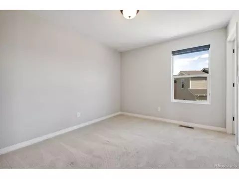 15867 Elk Pl, Denver, CO 80239 photo 15