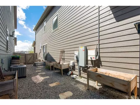 15867 Elk Pl, Denver, CO 80239 photo 31