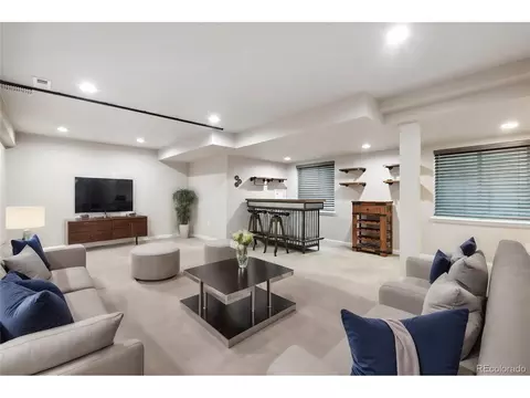 15867 Elk Pl, Denver, CO 80239 photo 27