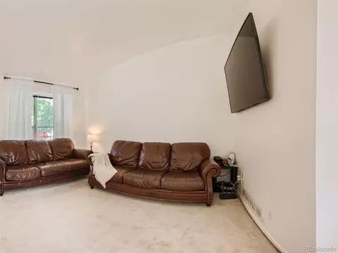 19602 E Bethany Dr, Aurora, CO 80013 photo 4