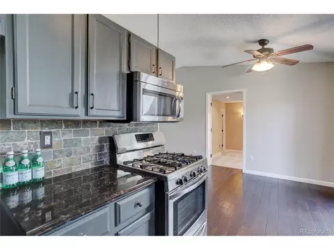 19044 E Mansfield Dr, Aurora, CO 80013 photo 13
