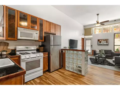 828 29th St, Denver, CO 80205 photo 6