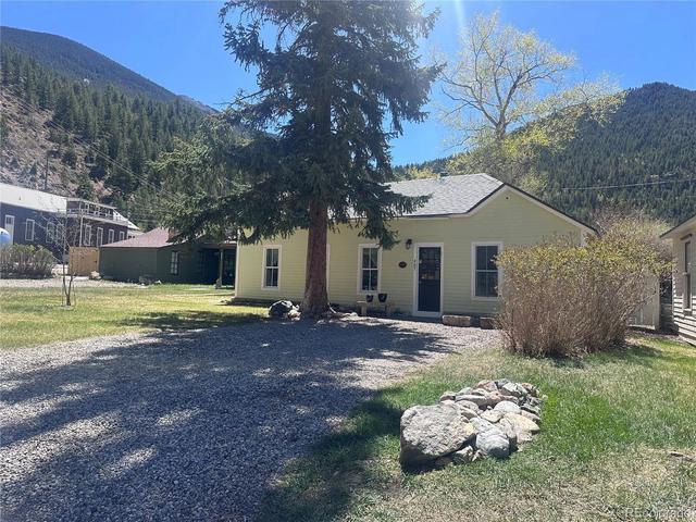 407 7th St, Georgetown, CO 80444