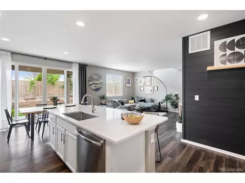 4190 E 96th Pl, Thornton, CO 80229 photo 1