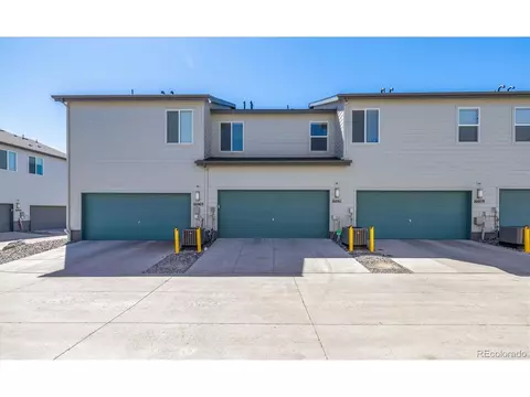 16061 Elk Dr, Denver, CO 80239 photo 25