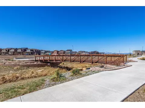16061 Elk Dr, Denver, CO 80239 photo 20