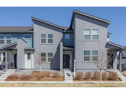 16061 Elk Dr, Denver, CO 80239 photo 1