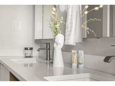 8955 E 19th Ave, Aurora, CO 80010 photo 27