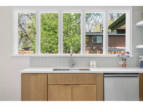 8955 E 19th Ave, Aurora, CO 80010 photo 13